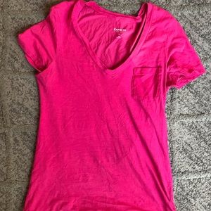 Pink v neck T-shirt